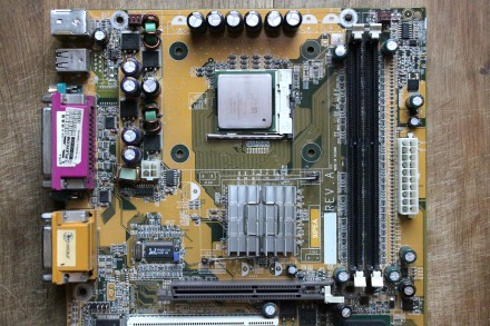 Материнская Плата Canyon 9IPEA + Процессор Intel Pentium 4 2.40GHz

• Мат. . фото 4