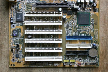 Материнская Плата Canyon 9IPEA + Процессор Intel Pentium 4 2.40GHz

• Мат. . фото 5