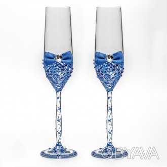 Свадебные бокалы с ручной росписью по стеклу. Синие
 
Материал: богемское стекло. . фото 1