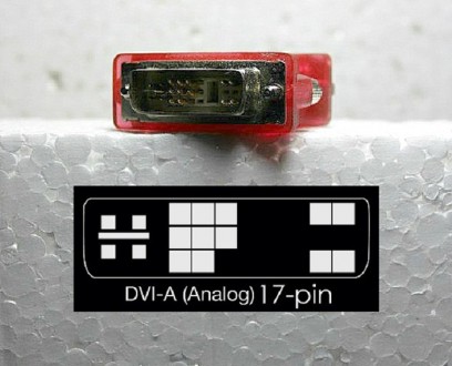 Адаптер DVI (17-pin) to VGA (15-pin)

Адаптер позволяет подключить устройства . . фото 5