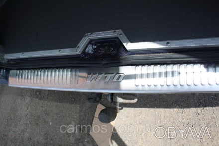  Хром накладка на задний бампер Mercedes VITO W638 (мерседес вито) с логотипом ". . фото 1