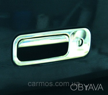 Накладки на ручку багажника Volkswagen Т5 (нерж.) Крепятся с помощью 3М скотча.
. . фото 1