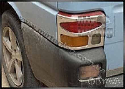 Накладки на стопы Volkswagen Т4 нерж. 2 шт.
 Предадут элегантности и стиля задне. . фото 1