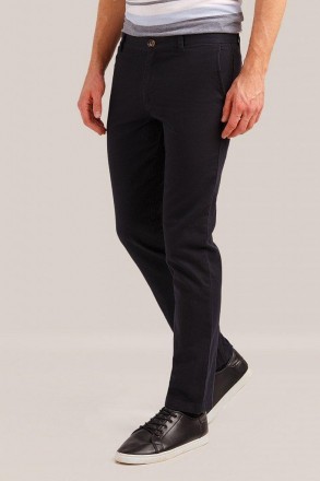Мужские прямые брюки от финского бренда Finn Flare в ненавязчивую клеточку &ndas. . фото 3