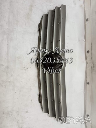 
Решетка радиатора MERCEDES W203 C-class
оригинальная деталь б.у
состояние на фо. . фото 1