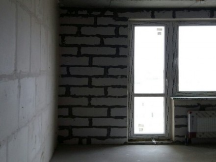 Квартира очень светлая. Интересная планировка,  возможна перепланировка в 2. Киевский. фото 4