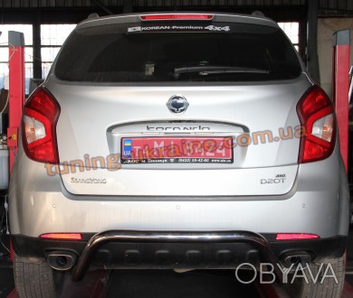  Защита заднего бампера на SsangYong Korando 2010 состоит из V-образной трубы ди. . фото 1