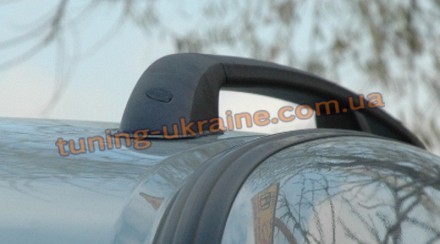  Автомобильные черные рейлинги с металлическими концевиками на Шевролет Нива Бер. . фото 2