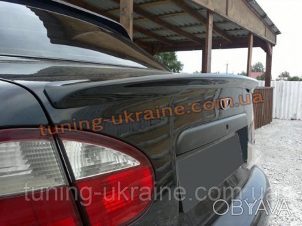 Задний спойлер на крышку багажника "сабля" – выразительный аэродинамический аксе. . фото 1