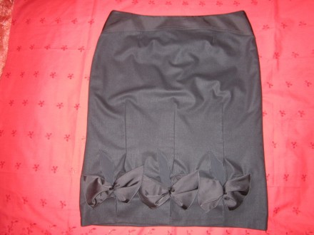 Новая нарядная красивая юбка на подкладке,Польша.Спереди застёжка на пуговицы, д. . фото 5