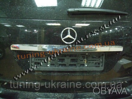  Накладка над номером Omsa на Mercedes ML W164 2005-2011 изготовлена из пищевой . . фото 1