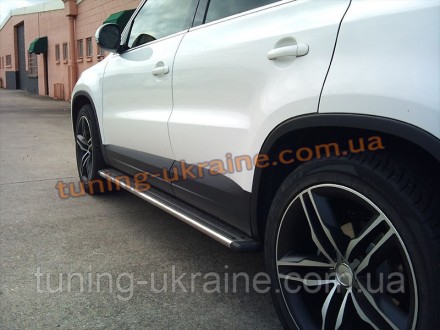 Пороги боковые оригинал на VolksWagen Tiguan 2008-11+. Харків. фото 1 Пороги боковые оригинал на VolksWagen Tiguan 2008-11+. Харків. фото 1