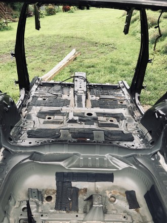 TOYOTA RAV 4 2018 р в гібрид елементи кузова .Кузов в Польщі в Перемишлі до порі. . фото 3
