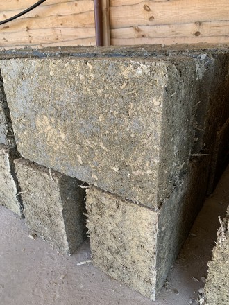 Арболит - разновидность легкого бетона. Изготавливается из смеси органических за. . фото 6