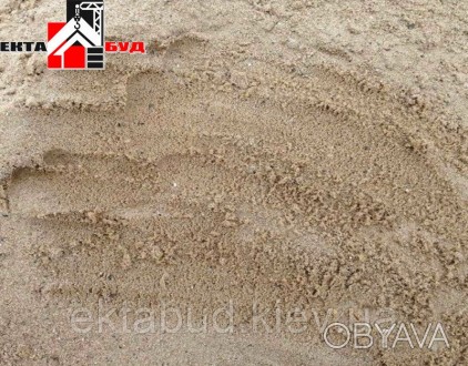 Речной песок – это сыпучий материал, состоящий из мелких зерен горных пород, кот. . фото 1