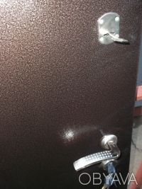 Металлические двери с порошковой покраской под заказ.. . фото 2