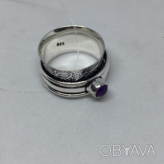 Предлагаем Вам купить нежное кольцо с аметистом в серебре. Размер 18,0.
Размер к. . фото 1