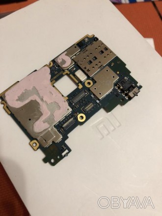 
Материнская плата для Xiaomi Mi Note 2 6/64Gb
Рабочая материнская плата Xiaomi . . фото 1