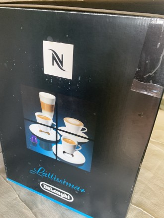 Кофемашина Nespresso Lattissima+ и аксессуары

В отличном состоянии,в пользова. . фото 13