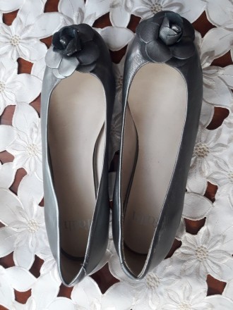 Фирменные балетки,  туфли ,производство Индия,размер 40
Длина по стельке 26 см
. . фото 5