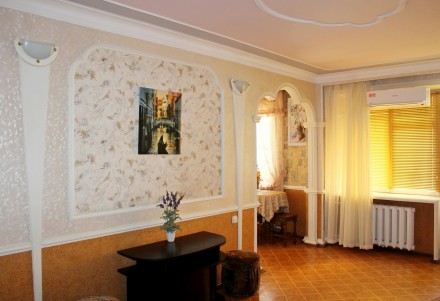Уютная 3-х-комнатная квартира в центре Бердянска. В квартире есть кондиционер, с. Центр. фото 2