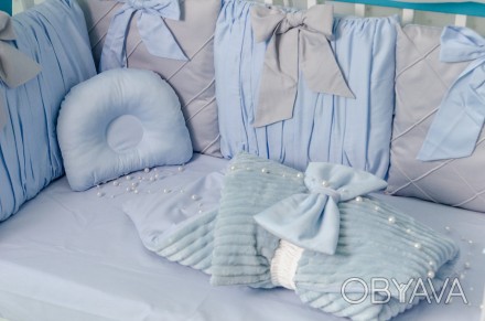 
	Комплект постельного белья в кроватку для новорожденных "Шарм" пошит из комбин. . фото 1