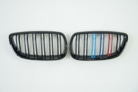Ноздрі на BMW 3 Series E92 / E93 2006-2010 рік M-color ( Подвійні M-Look ). Чернівці. фото 1 Ноздрі на BMW 3 Series E92 / E93 2006-2010 рік M-color ( Подвійні M-Look ). Чернівці. фото 1