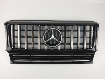 Реєтка радіатора на Mercedes G-Class W463 1990-2018 рік GT Panamericana (червона з вертикальними хром смужки. Чернівці. фото 1 Реєтка радіатора на Mercedes G-Class W463 1990-2018 рік GT Panamericana (червона з вертикальними хром смужки. Чернівці. фото 1