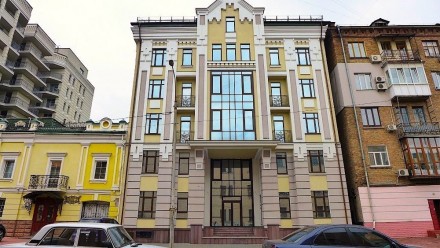 Аренда здания, площадь 2000м2 по офис/клинику, Спасская ул., Подол. Киев.. Київ. фото 1 Аренда здания, площадь 2000м2 по офис/клинику, Спасская ул., Подол. Киев.. Київ. фото 1