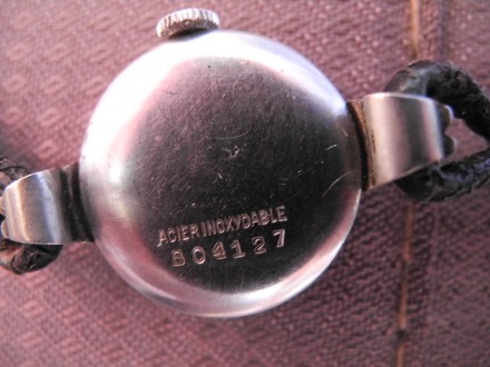 Винтажные женские механические часы Arcadia (Swiss made) на запчасти

Доставка. . фото 3