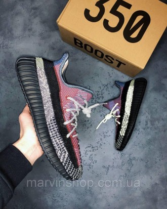 Кроссовки мужские черные рефлективные Yeezy Boost 350 v2 Holiday
Черные мужские . . фото 3