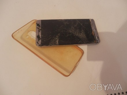 
Мобильный телефон Leeco LE X520 №7082
- в ремонте вроде бы не был
- экран разби. . фото 1
