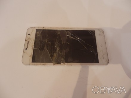 
Мобильный телефон S-tell M550 №6544
- в ремонте был 
- экран не рабочий 
- стек. . фото 1