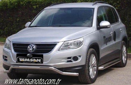 Труба одинарная (изогнутая) на Volkswagen Tiguan 2007-2011 (70 диаметр). Київ. фото 1 Труба одинарная (изогнутая) на Volkswagen Tiguan 2007-2011 (70 диаметр). Київ. фото 1