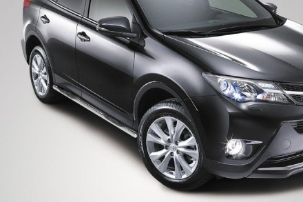 Пороги труба с проступью на Toyota RAV 4 нерж. (стандарт). Київ. фото 1 Пороги труба с проступью на Toyota RAV 4 нерж. (стандарт). Київ. фото 1