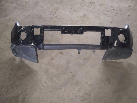 Бампер перед Mitsubishi Pajero 2007-14 6400B758WB. Тернопіль. фото 1 Бампер перед Mitsubishi Pajero 2007-14 6400B758WB. Тернопіль. фото 1
