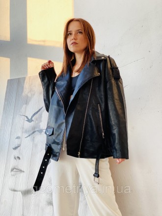 Курточка удлиненная косуха черного цвета с ремнем
Ткань: PU кожа (эко-кожа)
Каче. . фото 4