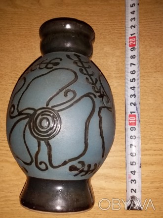 Продам редкую антикварную вазу, произведенную на Львовской керамико-скульптурной. . фото 1