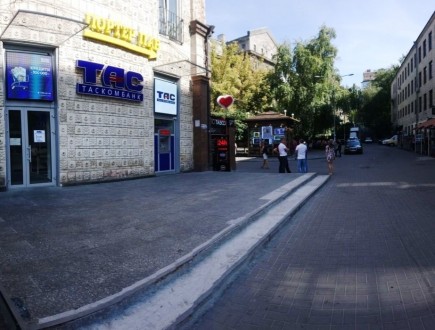 Сдам в фасад по ул. Крещатике, площадь 127м2 возле Макдональдса. Центр. Киева. М. . фото 7