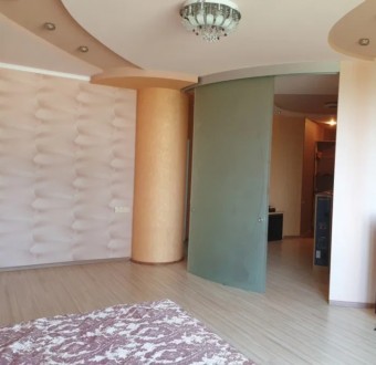 В продаже просторная двухкомнатная квартира в Климовском доме на проспекте Шевче. Приморский. фото 4