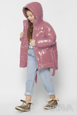 Лаковая зимняя куртка для девочки. Уютный капюшон с регулируемой кулиской. Внутр. . фото 1