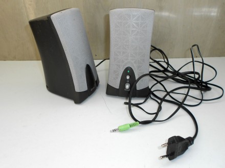Две аудио колонки Genius для домашнего компьютера, ноутбука,  MP3-плейера, смарт. . фото 3