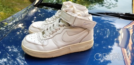  Nike Air Force 
Были в использовании. Выглядят хорошо.
Производитель: Вьетнам
М. . фото 1