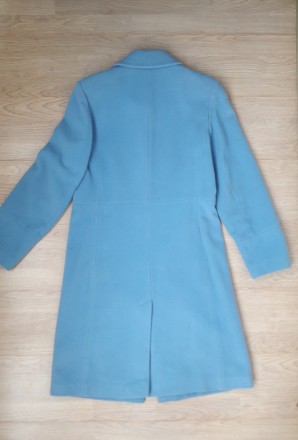 Качественное голубое пальто, размер S-M (36-38). Длина - 98 см, плечи - 39,5 см,. . фото 3
