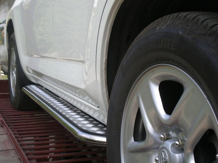 Защита порогов, подножки - Пороги с листом (площадка) на Toyota RAV 4 UATUNING н. . фото 5