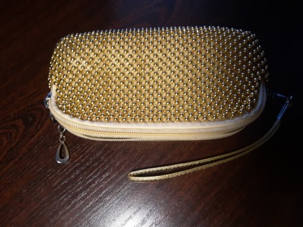 Продаю вечерний клатч с бисером (Косметичка сумочка) обшит тканью, украшен золот. . фото 3