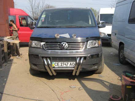 Кенгурятник бабочка на Volkswagen Transporter T5 (без надписи). Київ. фото 1 Кенгурятник бабочка на Volkswagen Transporter T5 (без надписи). Київ. фото 1