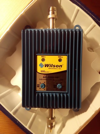 Усилитель телефонного сигнала 
для различных типов телефонов
Wilson 801245 AG . . фото 2
