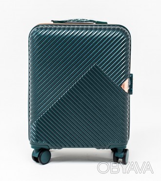 Малый чемодан Wings Dove WN01
Чемодан WINGS из серии DOVE создан для клиентов, к. . фото 1