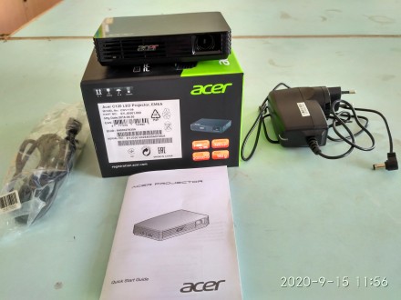 Портативный проектор ACER C120 (EY.JE001.001) - ультралегкий светодиодной сверхм. . фото 2